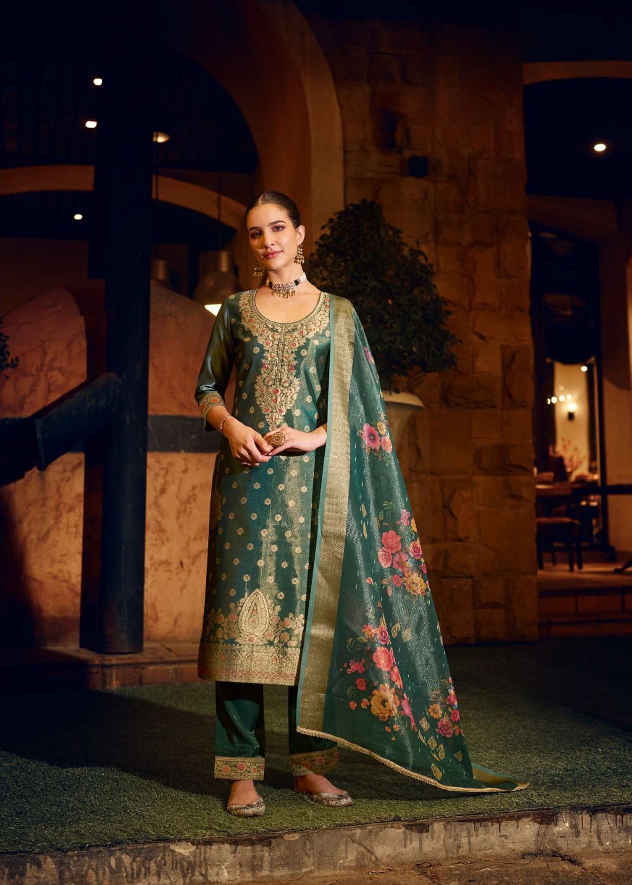 Exclusive Handworked Banarasi Simar Jacquard Silk Set