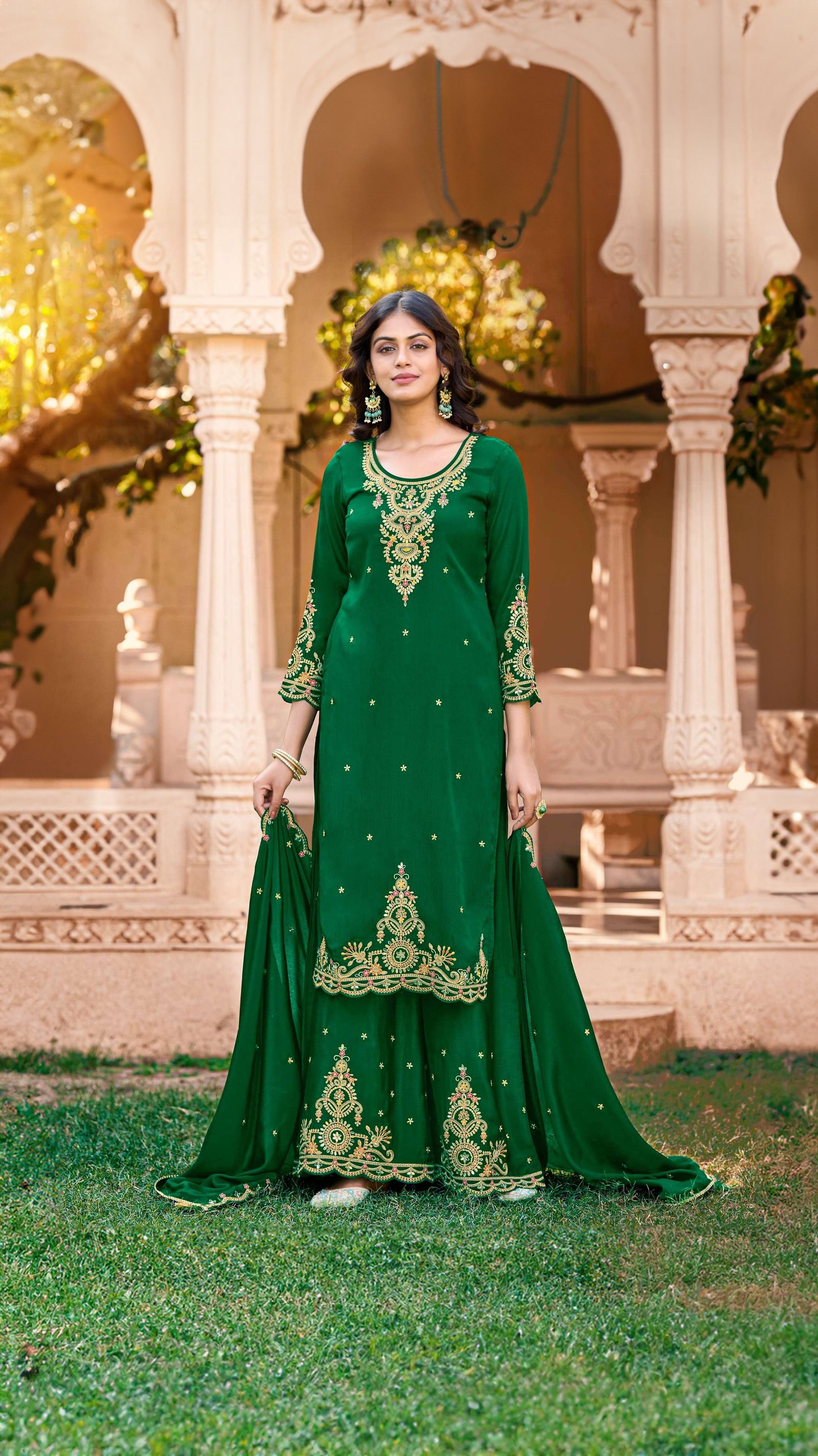 Exclusive Chinon Designer Collection
